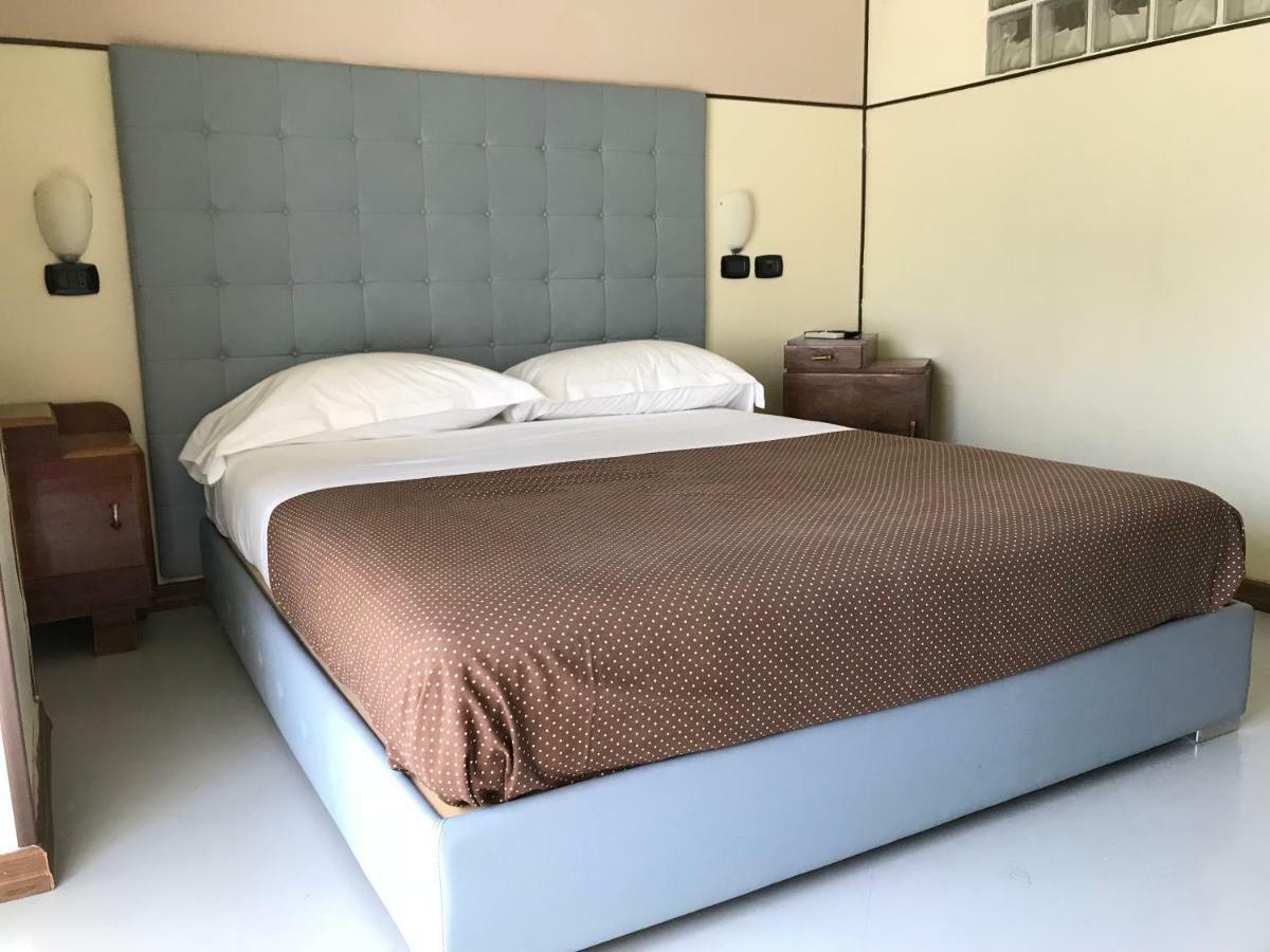 Bed and Breakfast Svevaus à Bari Extérieur photo